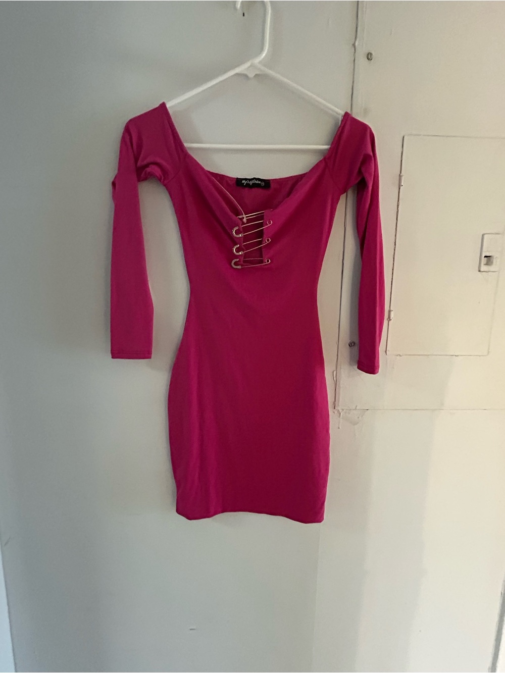 Off-Shoulder Lace-Up Fuchsia Long Sleeve Bodycon Dress